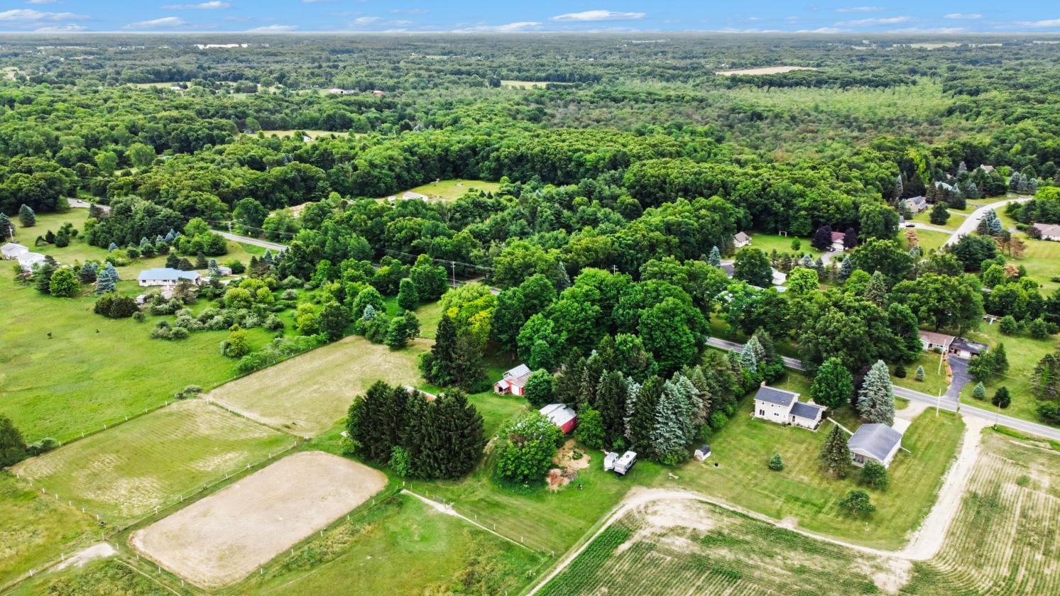 Horse property with gorgeous views - photo 29