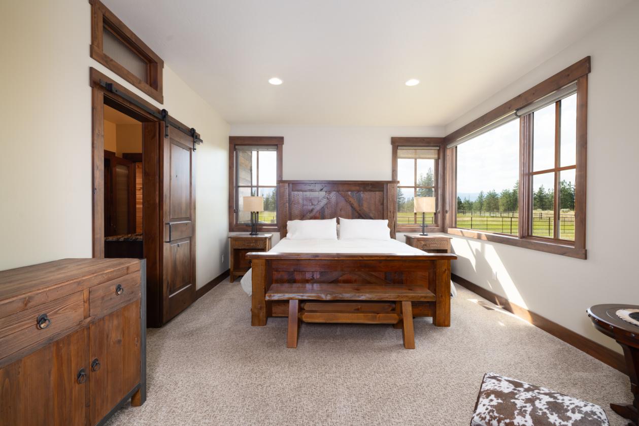 Equestrian property on Montana's #1 Golf Course - photo 13