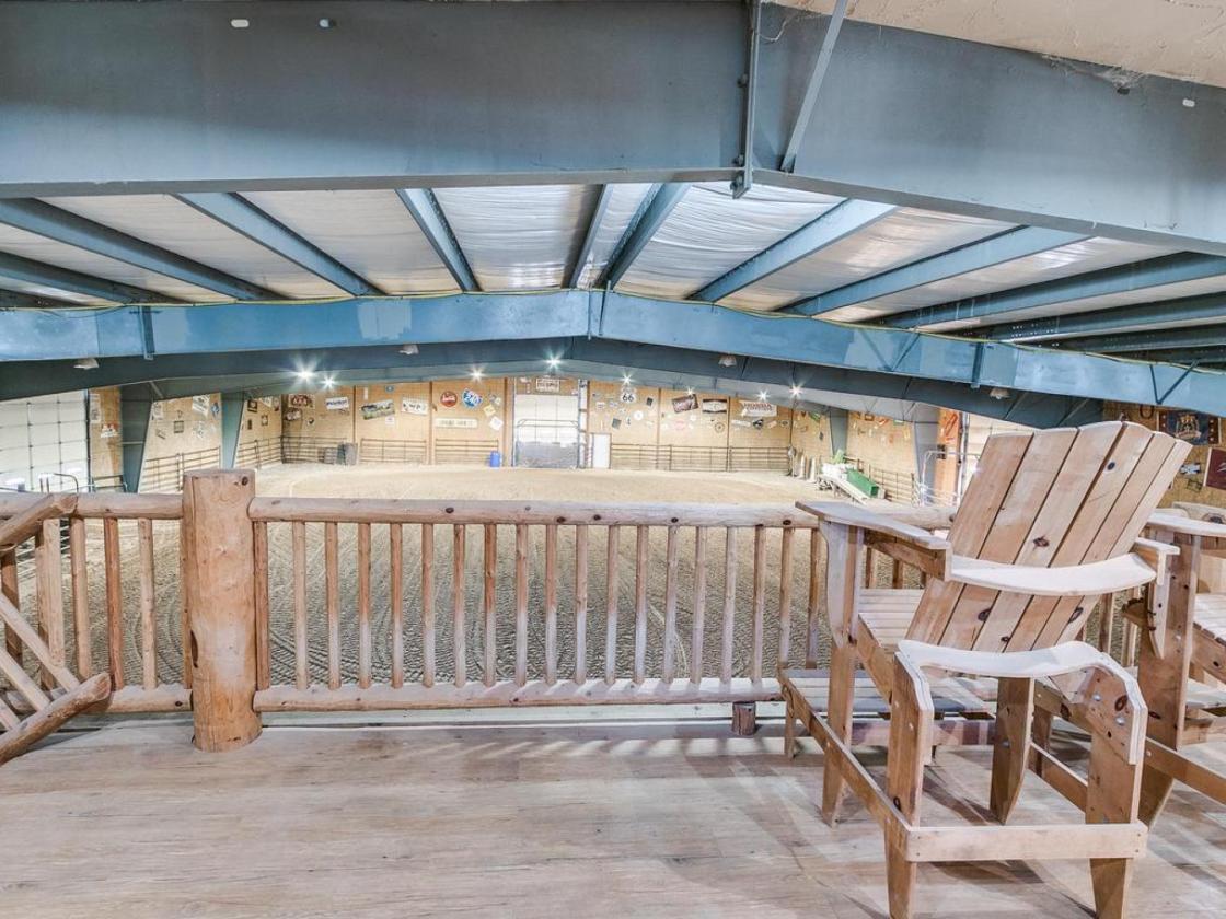 -Indoor Arena and More in Piedmont, OK - photo 18