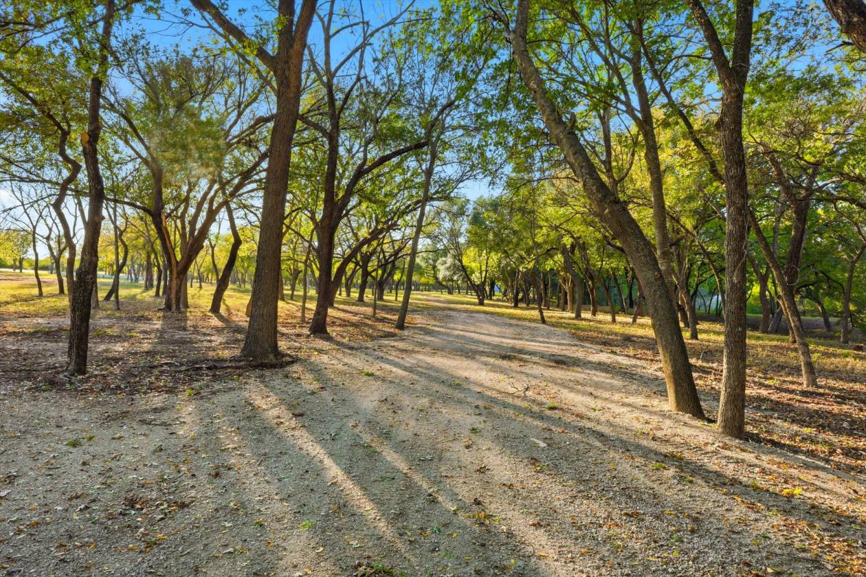 40 Acre Ranchette Near Bluejack Ranch in Aledo ISD - photo 9