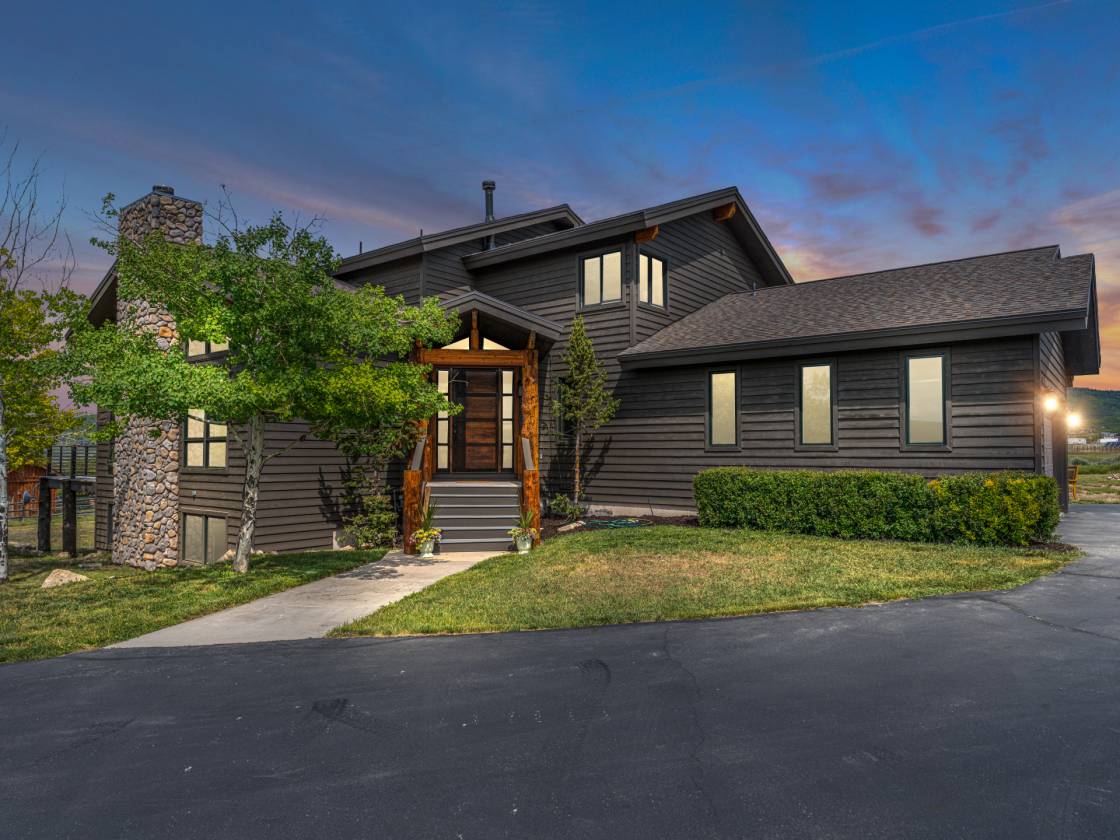 Horse Property for sale.