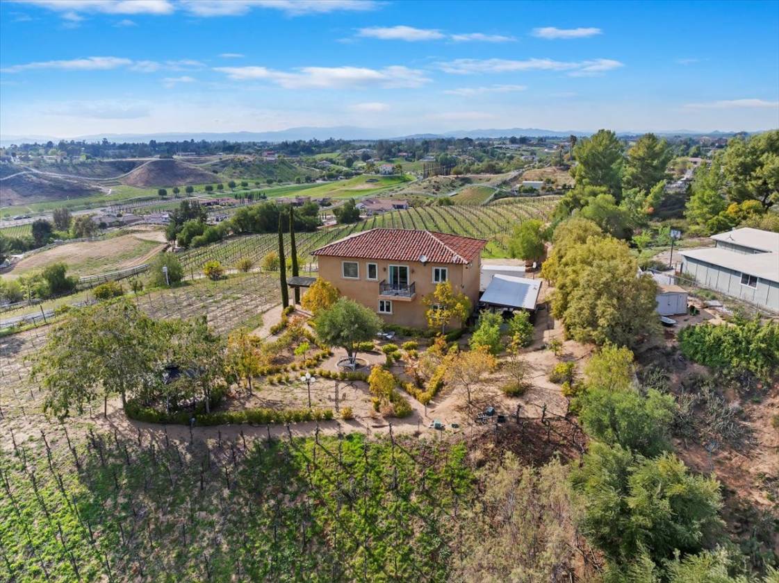 Horse Property for sale.