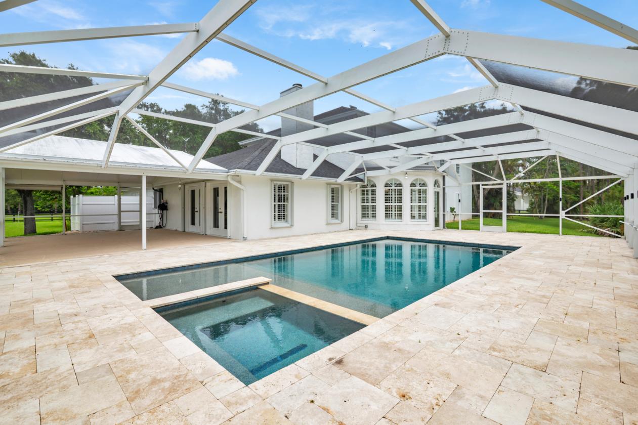 Custom Built 10 Acre Equestrian Estate - photo 11