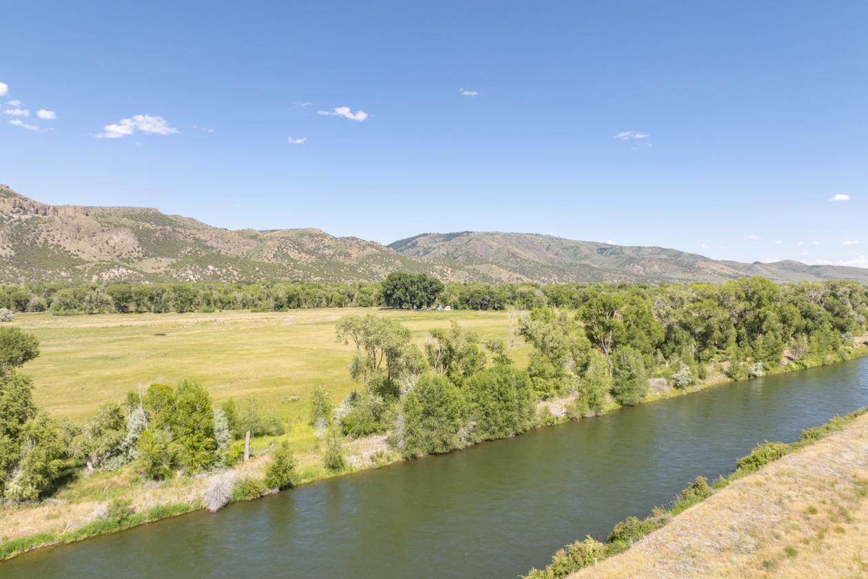 Beautiful Horse Property near the Snake River! - photo 20