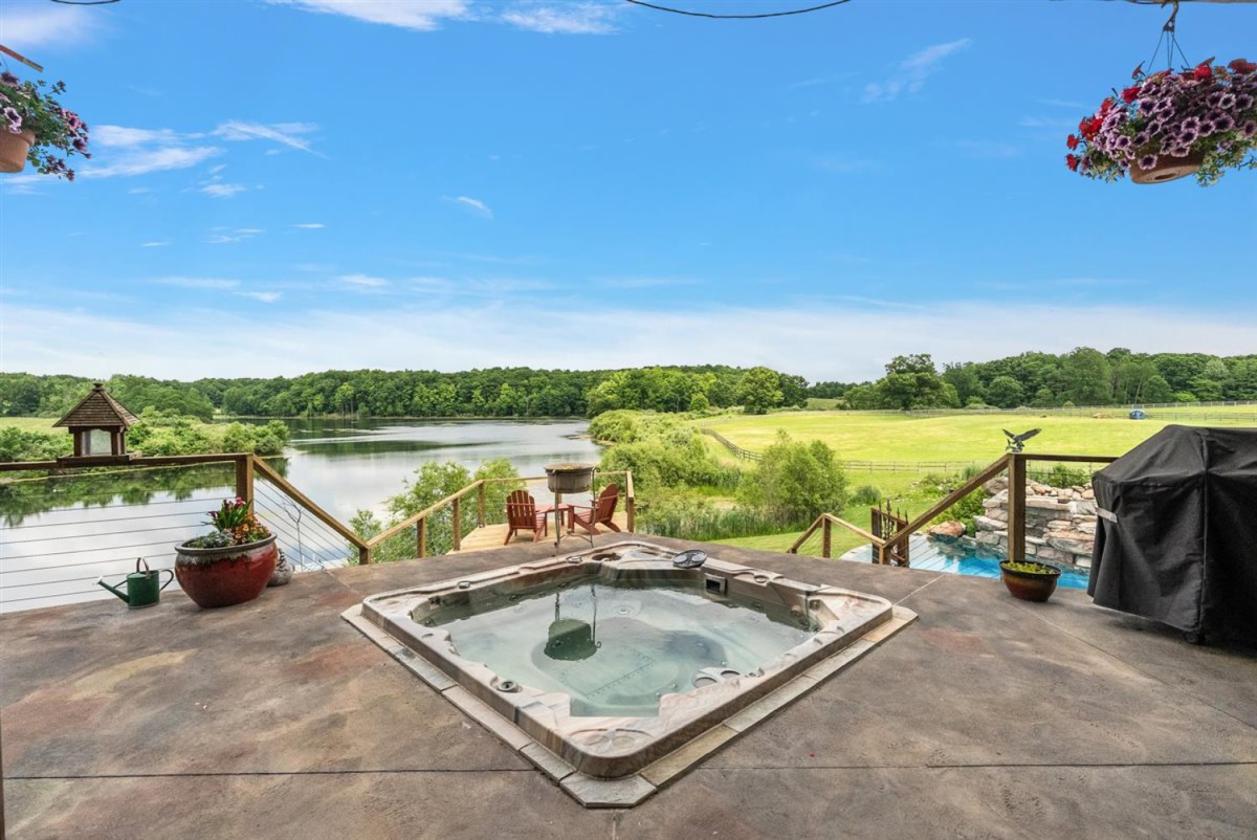 Extraordinary 160 Acre Private Estate - photo 11