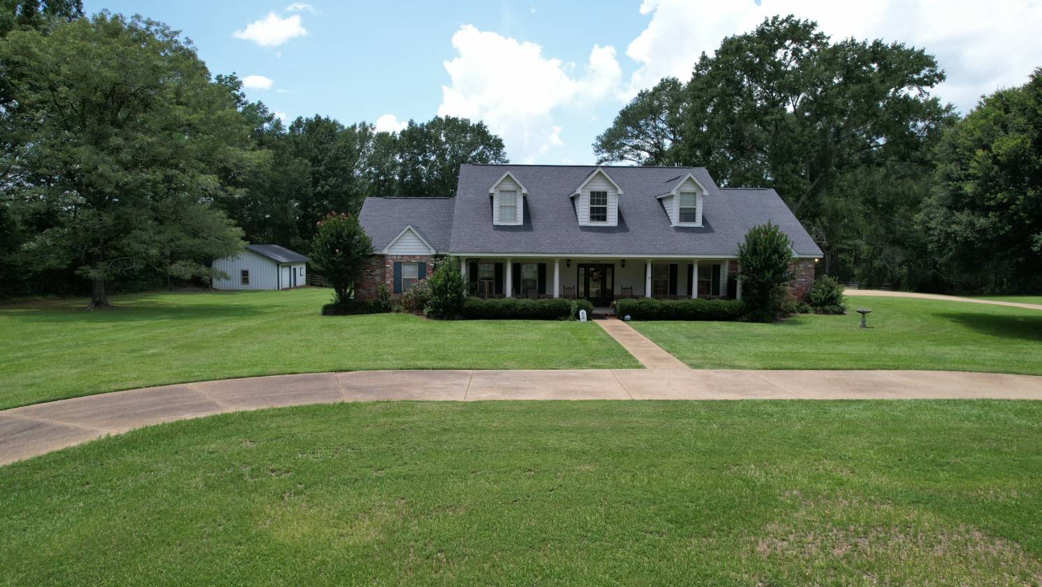 Horse Property for sale.