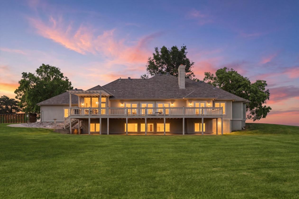 LUXURY MEETS LAND - photo 20
