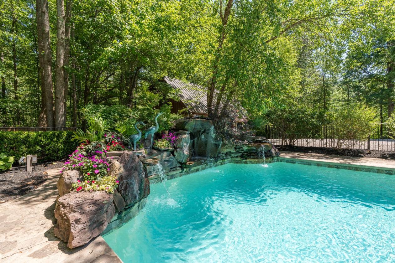 Stunning sunsets and unmatched amenities - photo 28