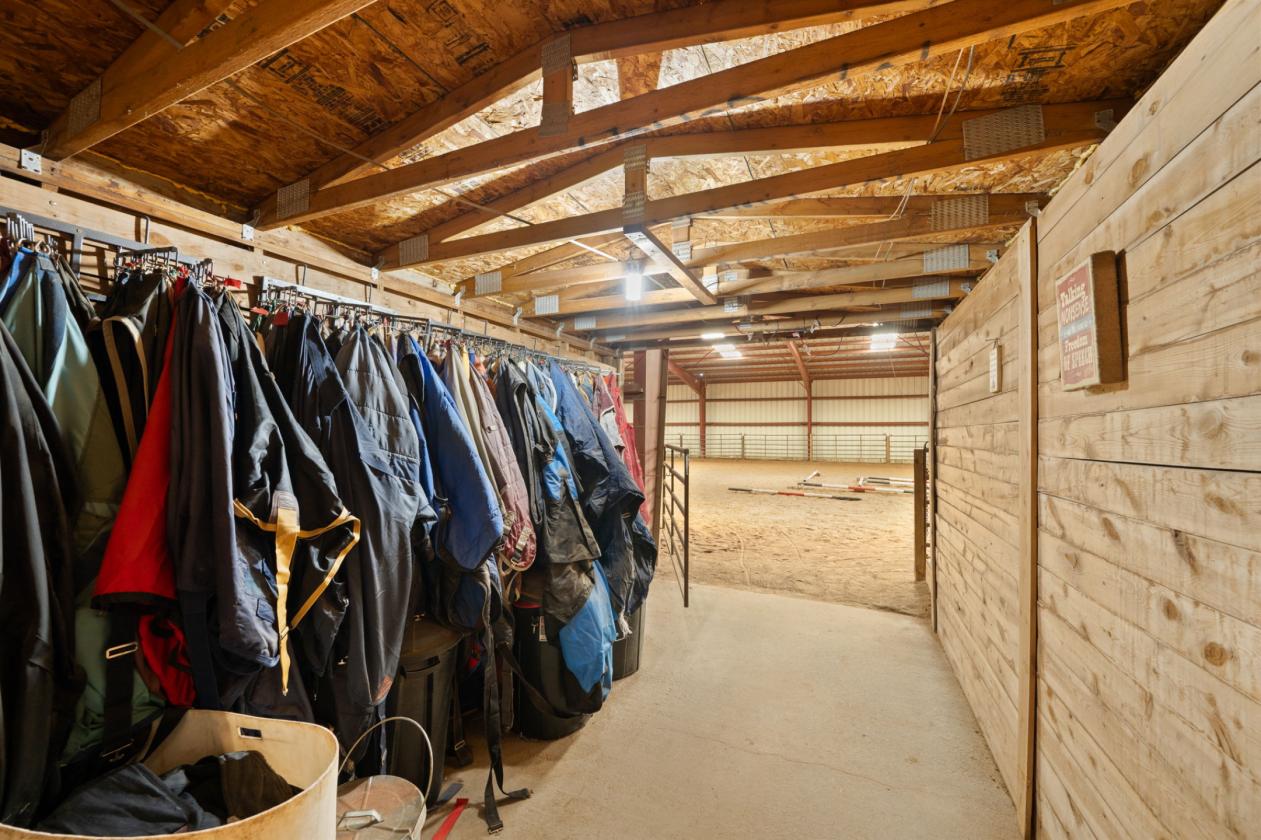 36 Breathtaking Acres w/ 15 Stalls & 3 Arenas - photo 18