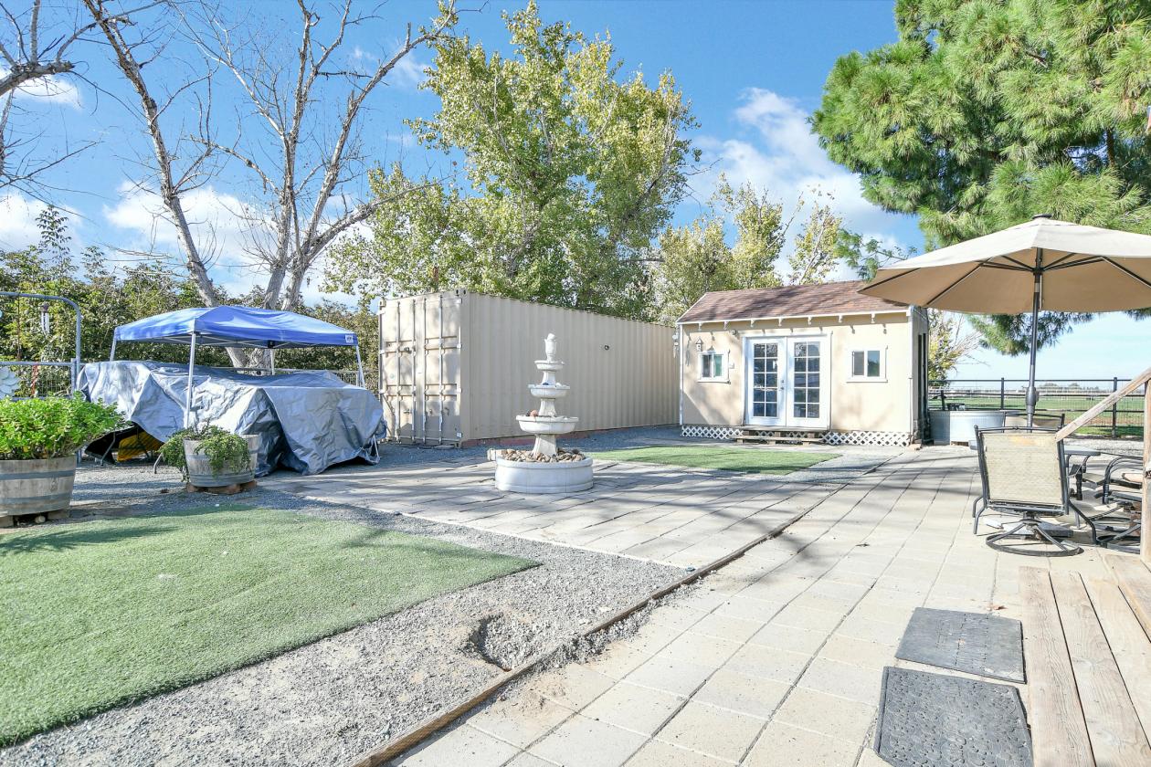 Brentwood 10 Acres with Custom Home, Covered Arena - photo 29