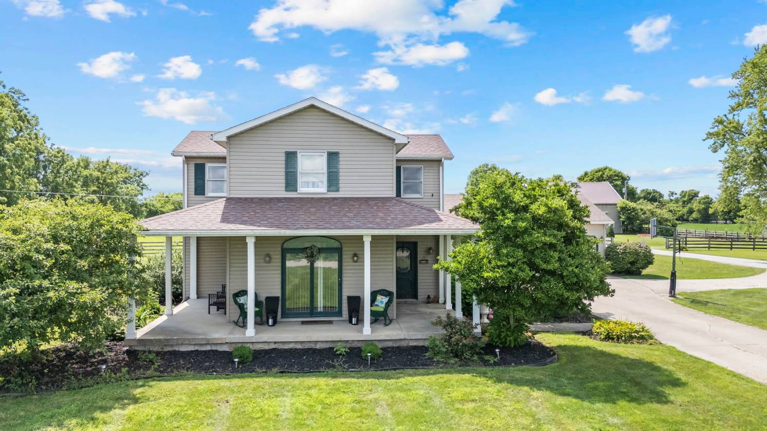 Horse Property for sale.