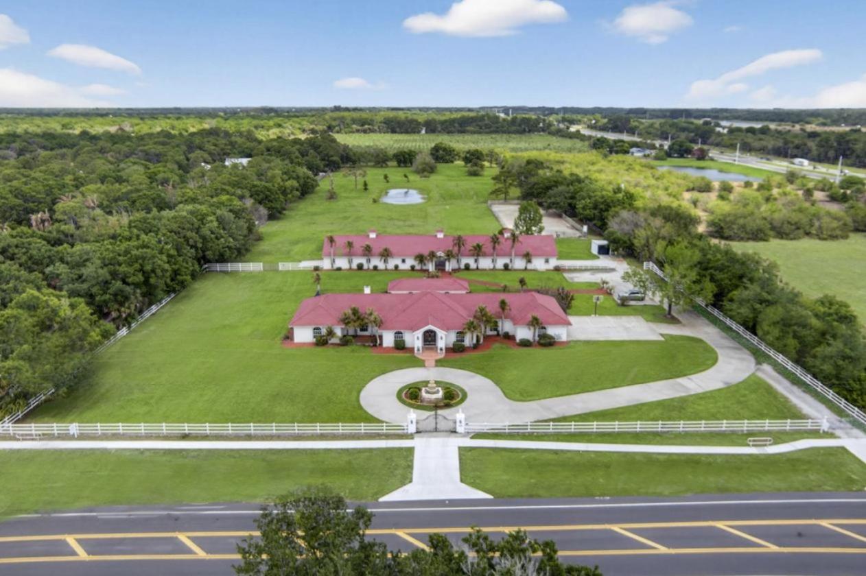 SPANISH EQUESTRIAN ESTATE – VERO BEACH, FL - photo 1