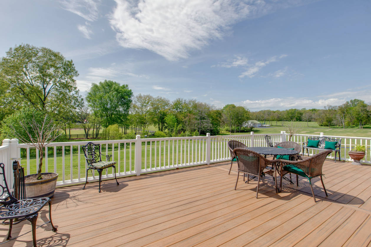 Luxury Equestrian Estate with barn apartment/guest house Franklin, TN