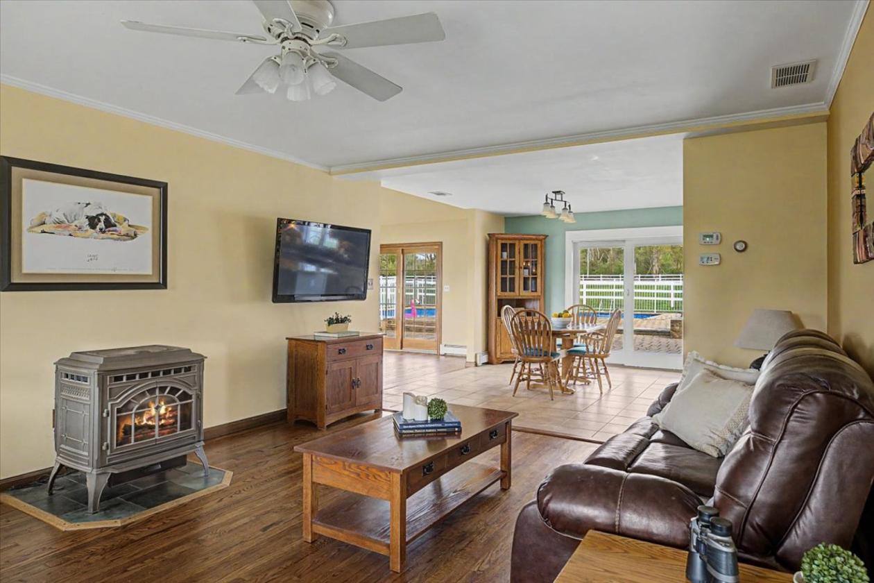 10 Acre Turnkey Hunterdon Equestrian Estate - photo 19