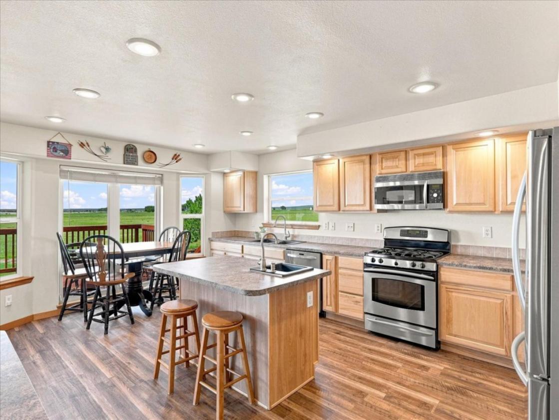 Livestock & Horse-Ready Home on 49.8+/- Acres - photo 4