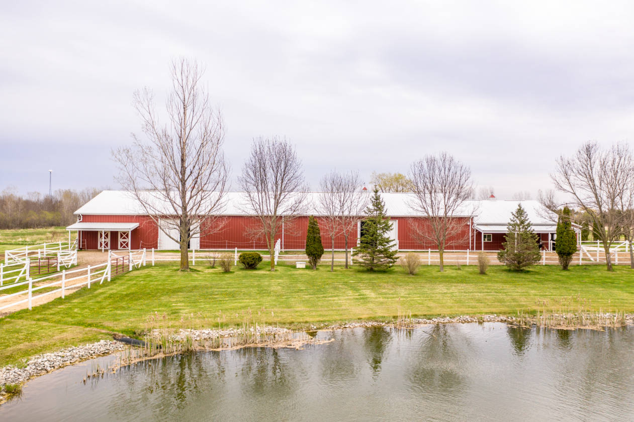 Horse farm on 20+/ acres Seymour, Outagamie County, Wisconsin