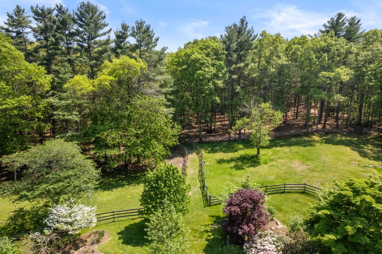 Meticulously Maintained 8 Ac Horse Farm on Trails - photo 12