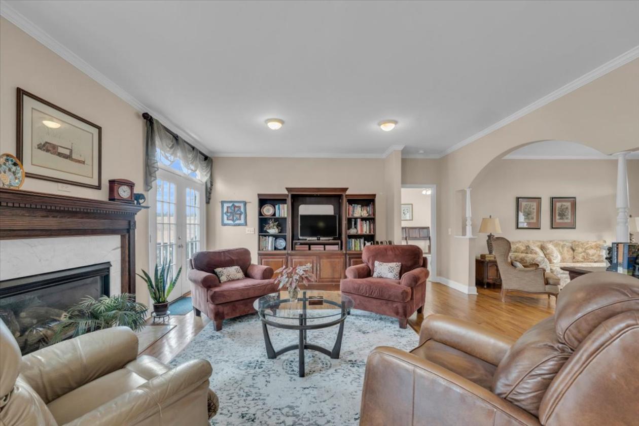 Fieldcrest Farms Estate - photo 9