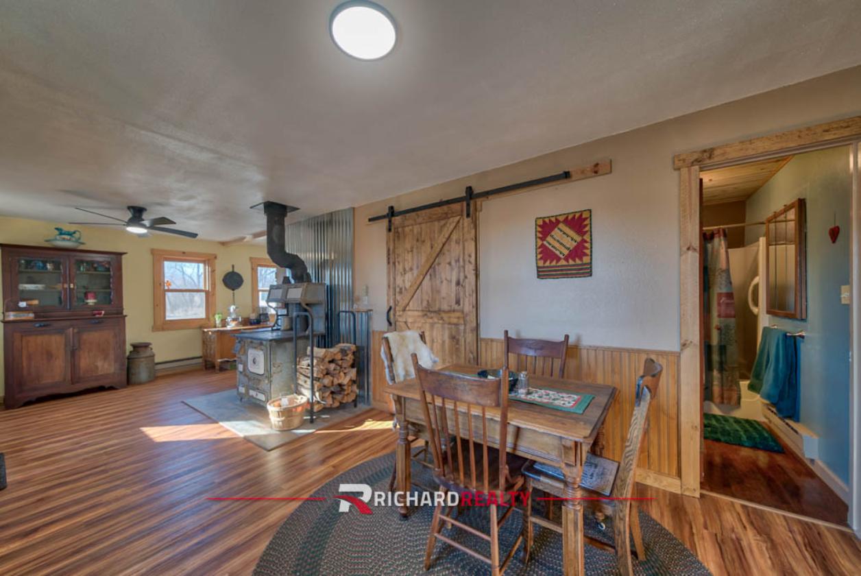 Private 40-acre Horse Ranch with Live Water - photo 9