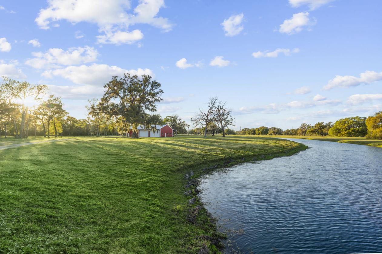 621 Acres of Texas Luxury - photo 26
