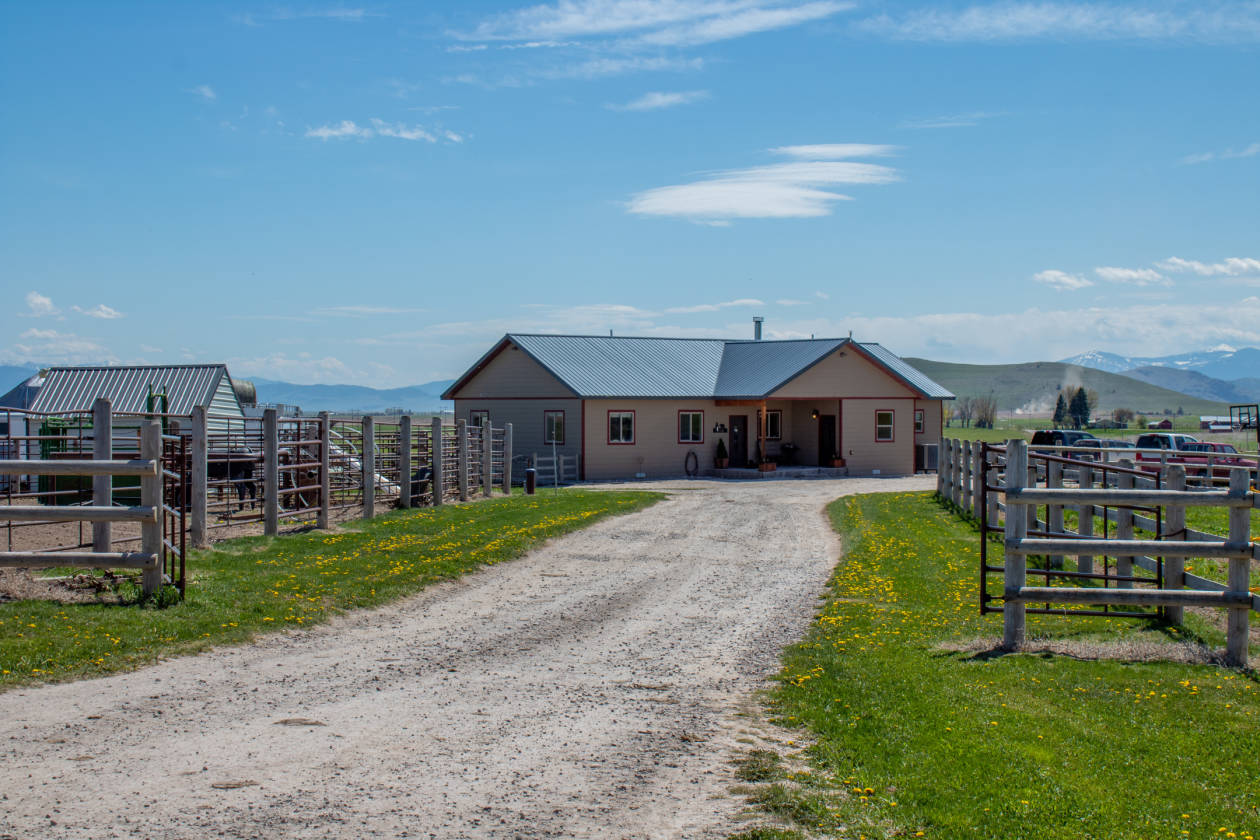 Circle L Ranch Equestrian facility, hay production and custom home on