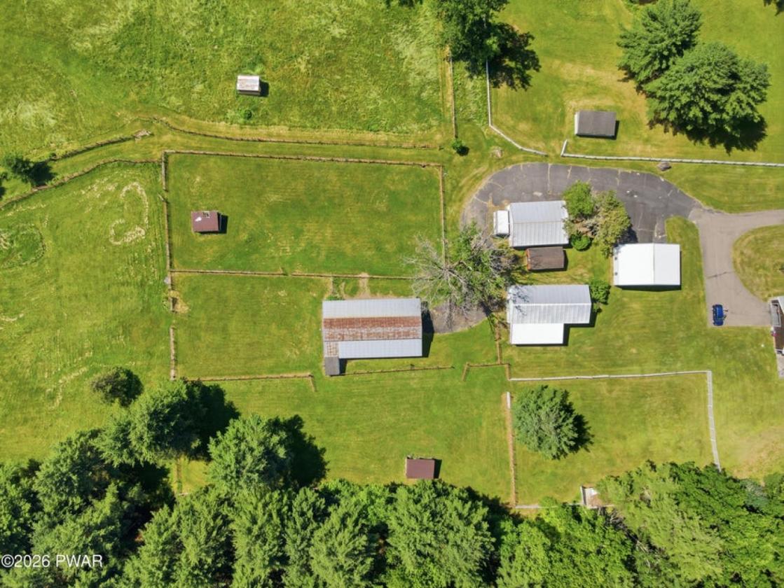 31-Acre Equestrian Property with 8-Stall Barn - photo 4