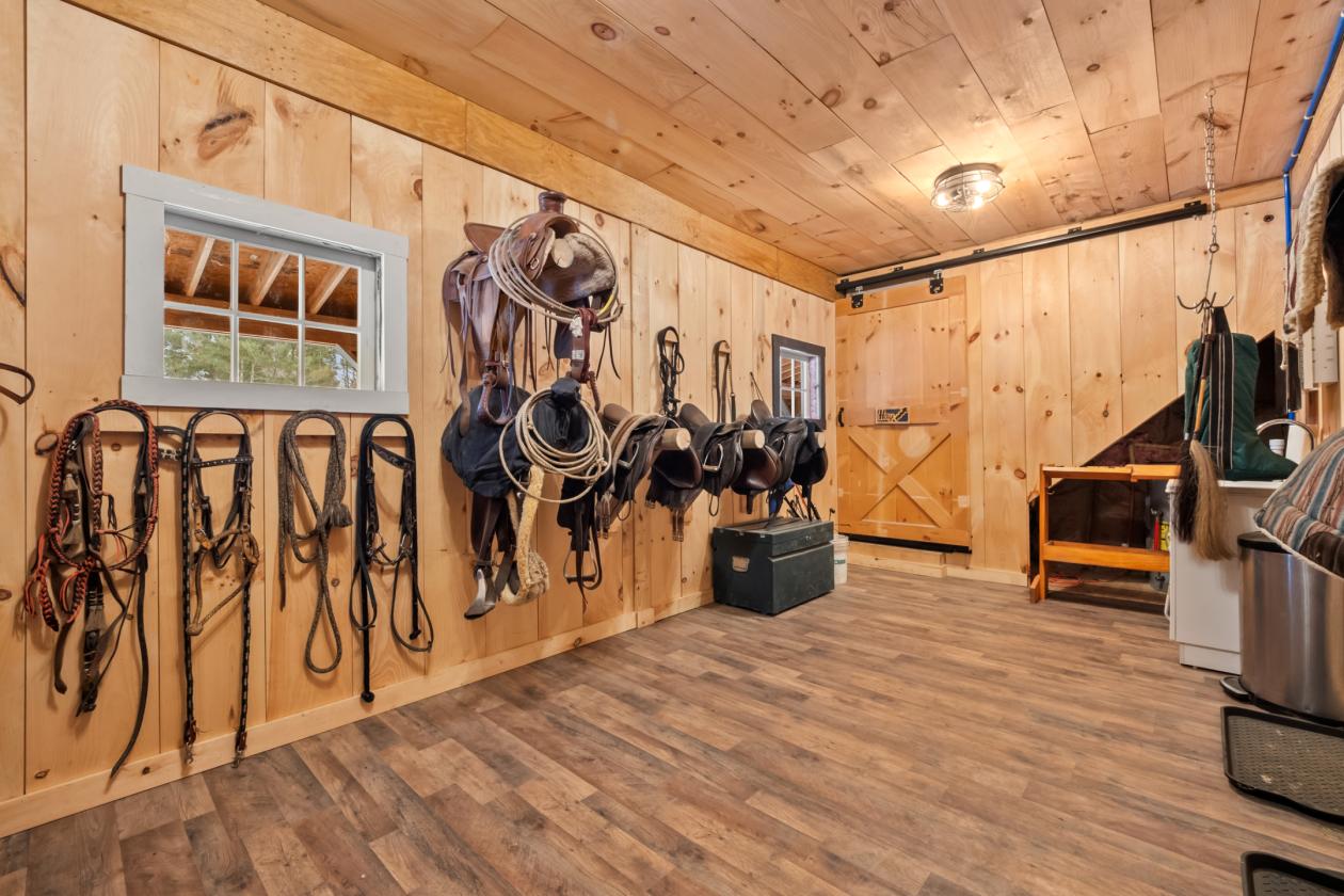 New Construction Equestrian Estate - photo 10