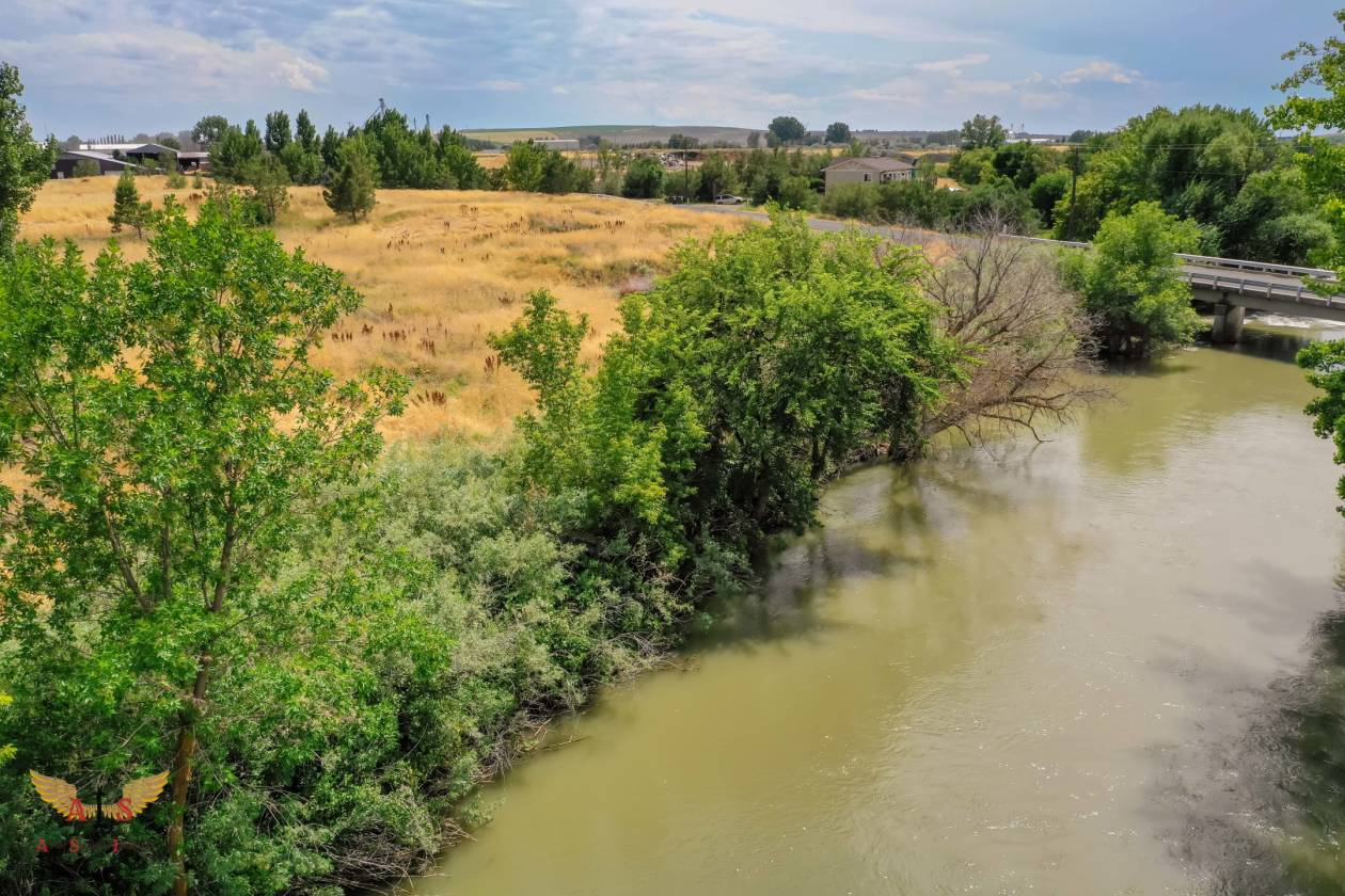 River Front Horse Property with Spectacular Views Gooding, Gooding