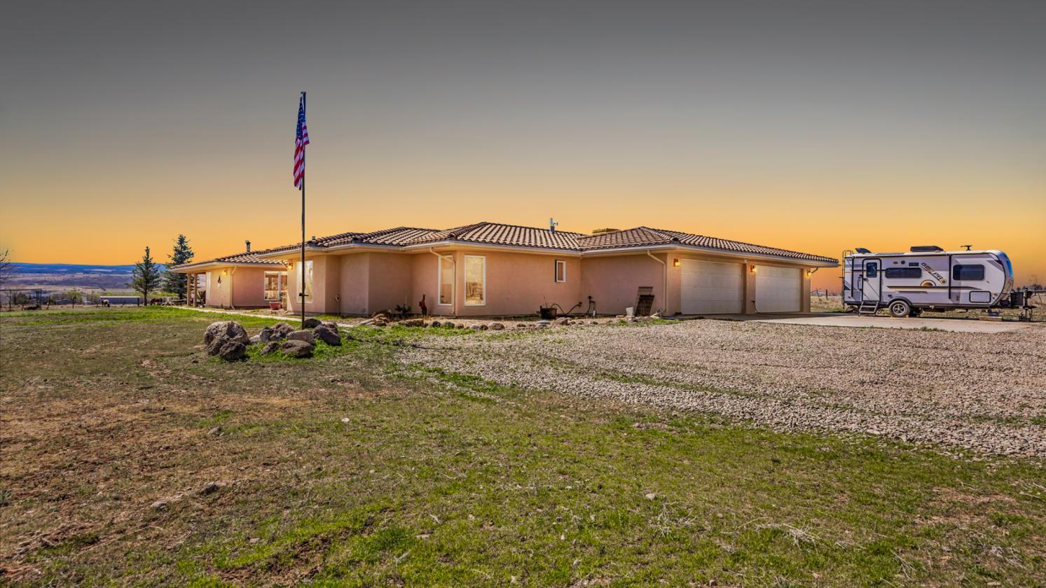 Expansive acreage, iconic views on Rogers Mesa! - photo 4