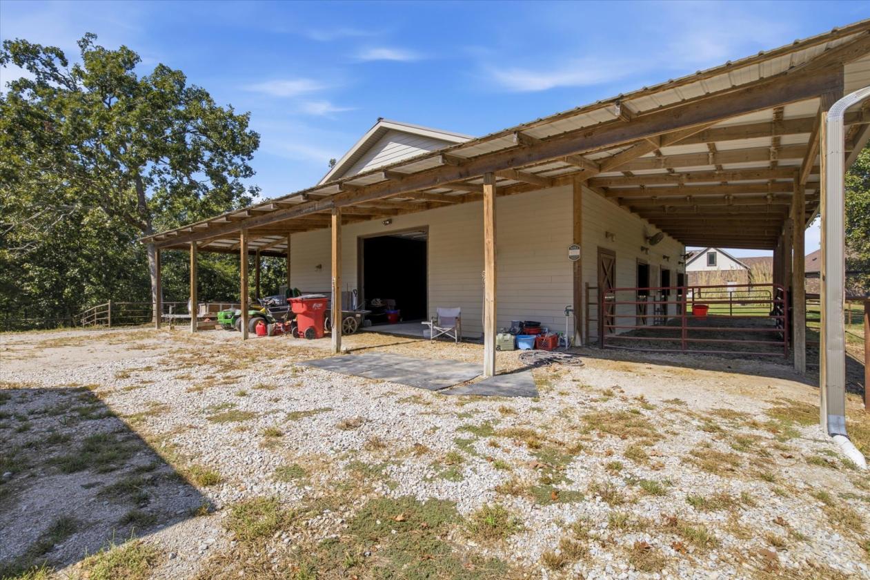 "Haywire Farms" a Saddlebrook Equine Property - photo 6