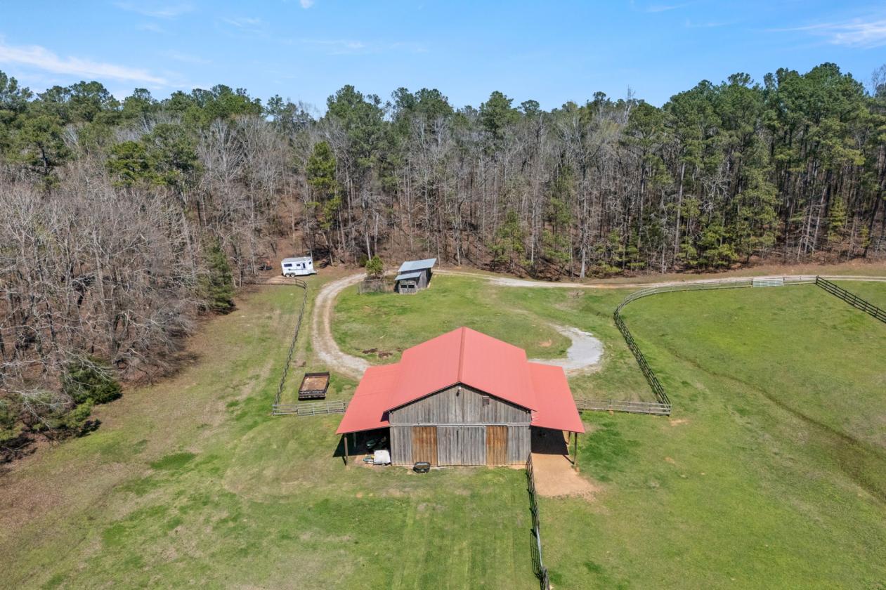 Luxury Farmhouse Equestrian Estate - photo 25