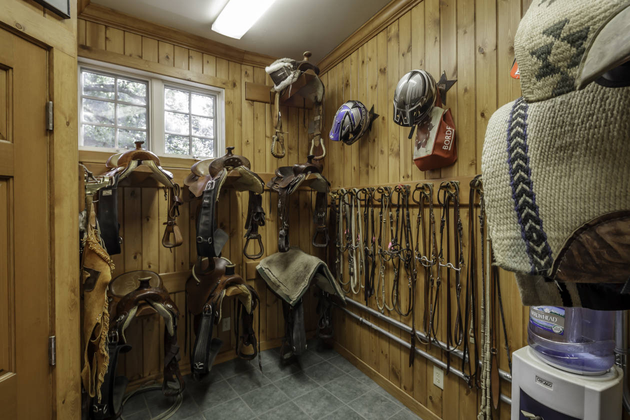AMAZING EQUESTRIAN ESTATEWOODSIDE, CALIFORNIA Woodside, San Mateo