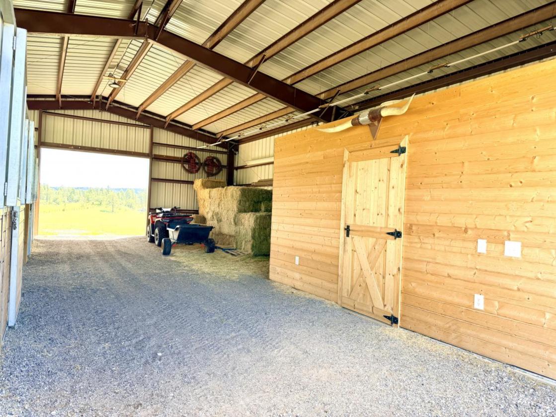 20+ Acre Horse Property w/ Direct Trail Access - photo 23