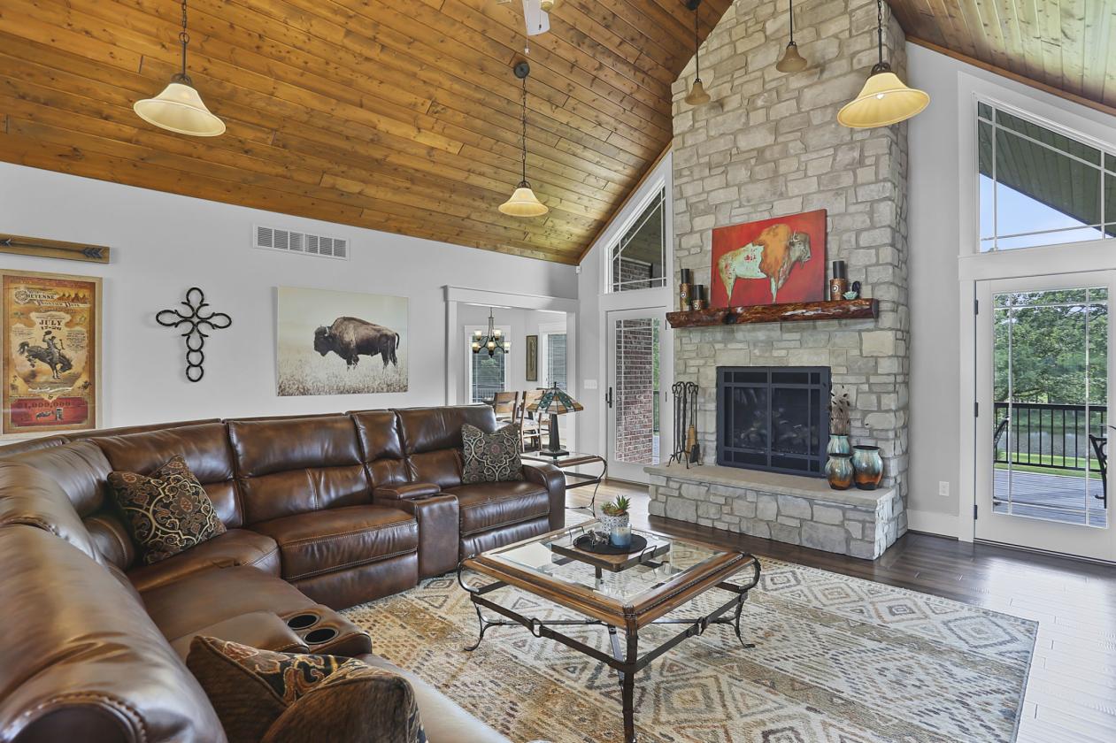 Timeless luxury and world class equestrianism - photo 4