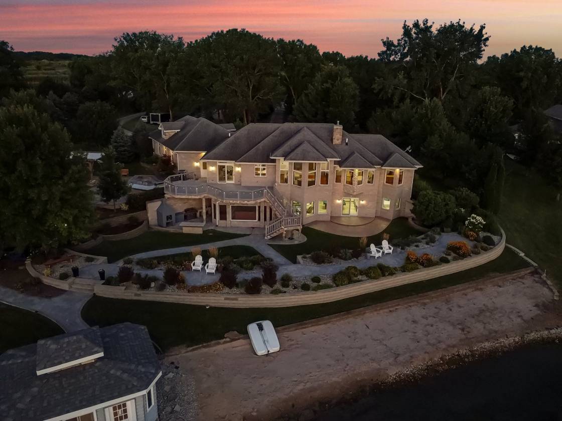 Horse Property for sale.