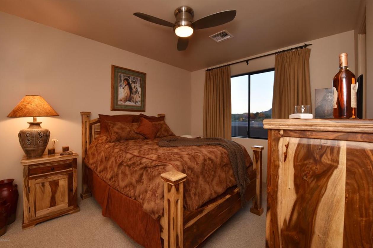 LUXURY EQUESTRIAN ESTATE,  2.7 ACRES - photo 26