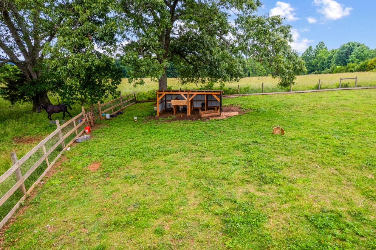 Magnificent Property on 112 Acres - photo 16