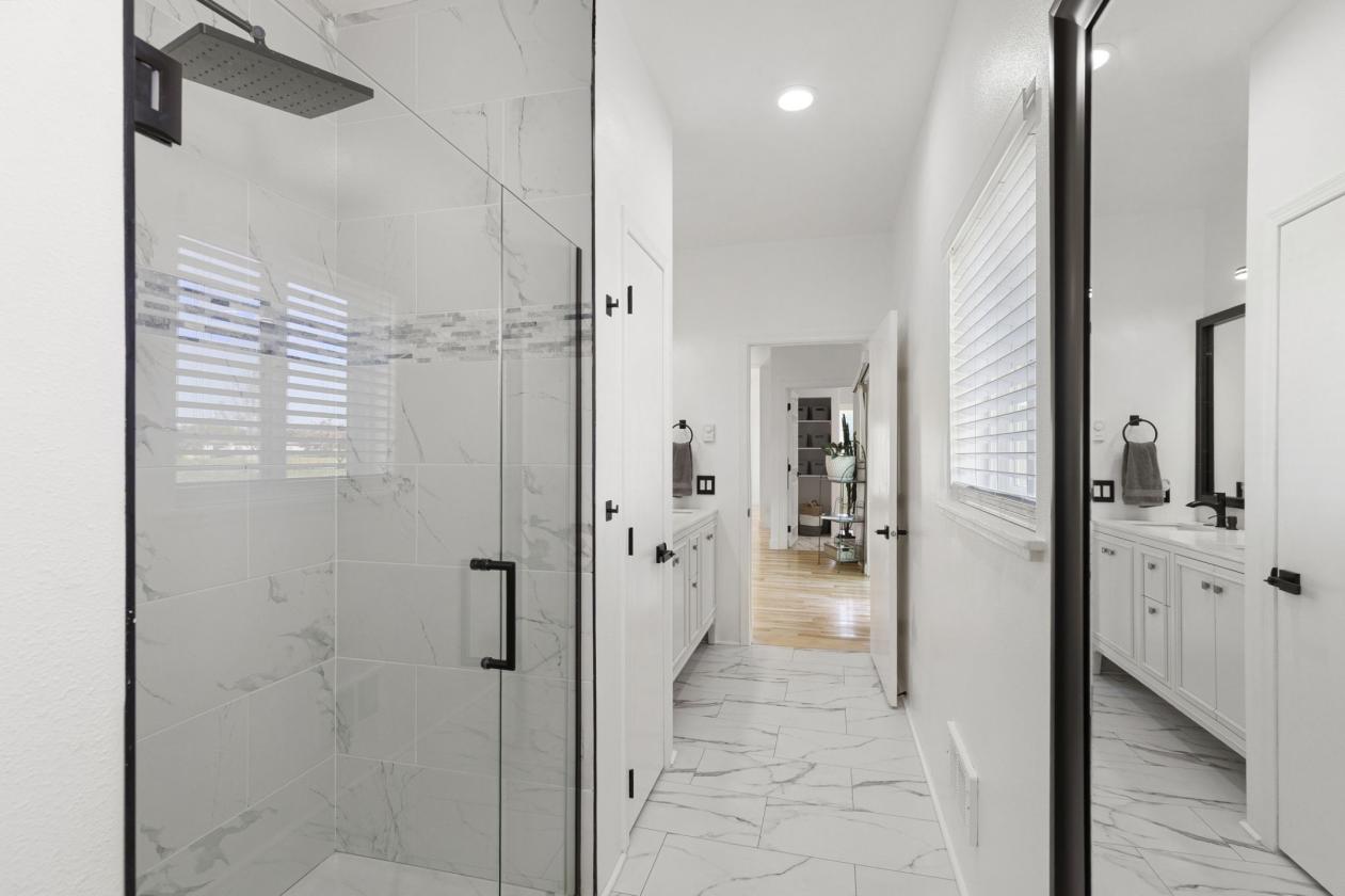 Olympic View Equestrian Estate Opportunity - photo 23
