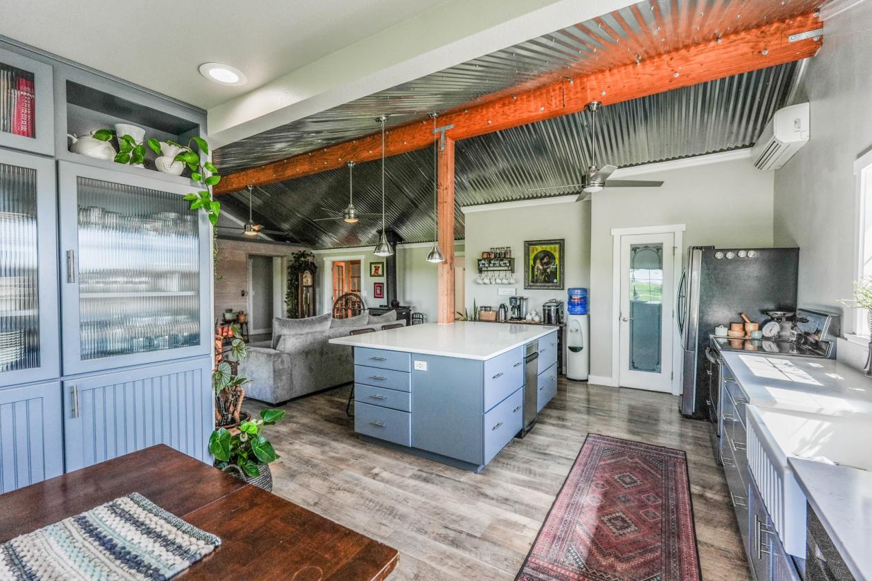 Endless opportunities on this 14+ acre property - photo 9