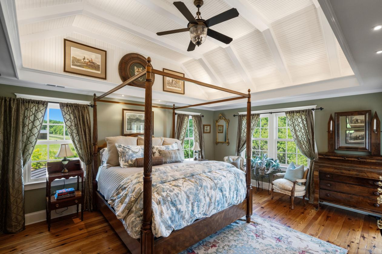 Equestrian Estate - Expanded Home, Barn & Arena! - photo 19