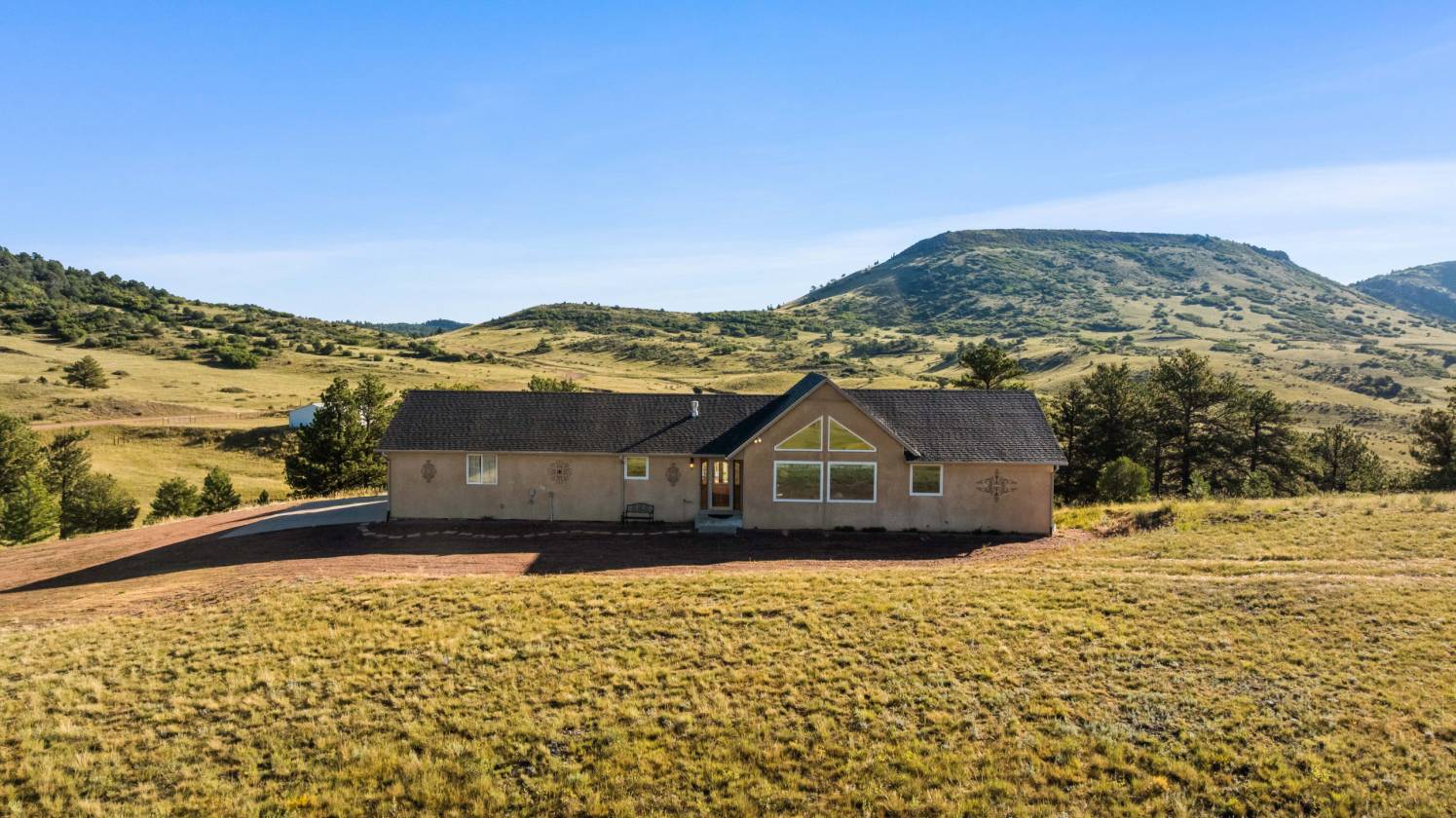 Horse Property for sale.