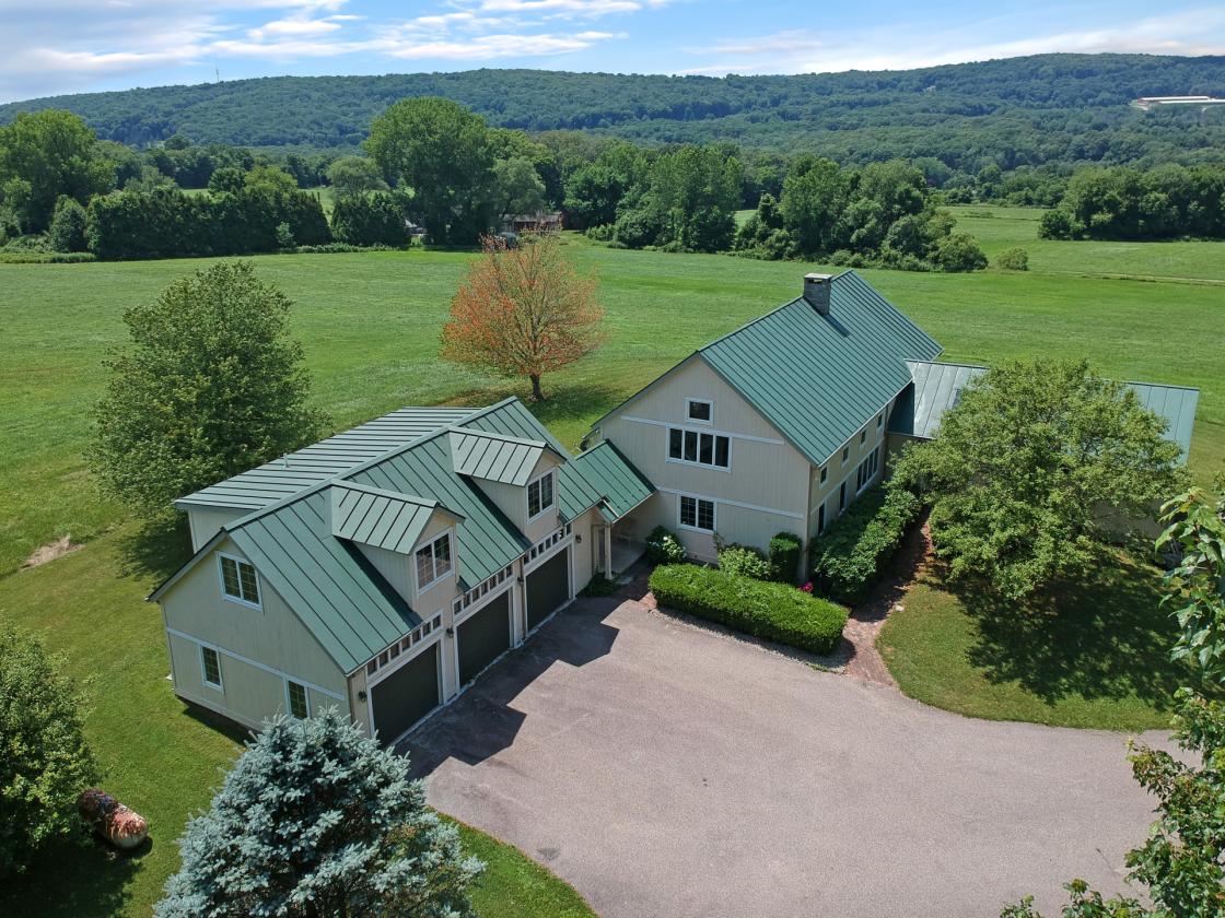 Prime Hilltop Estate ~ 603 Acres ~ 15 Mi. Views - photo 2