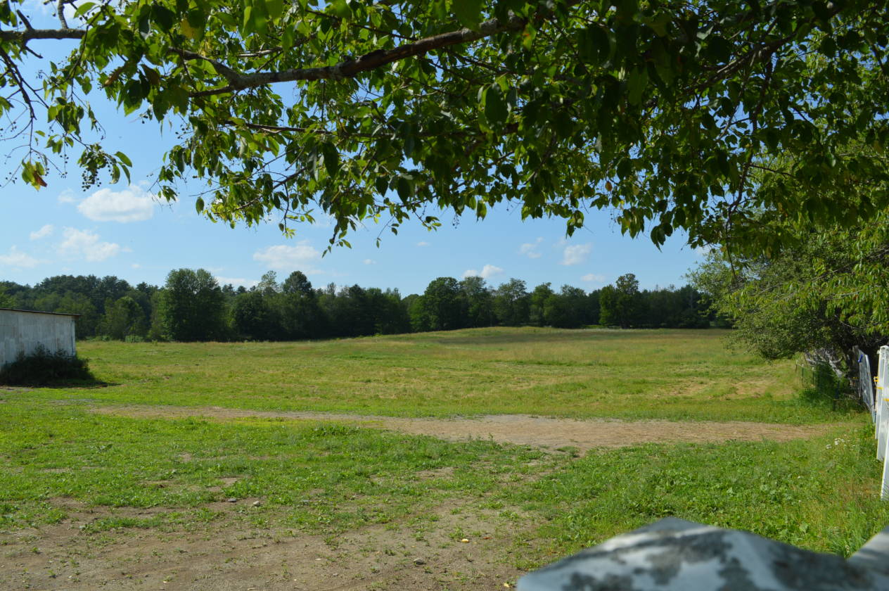 Luxury Equestrian Estate with 69 Acres! Newburgh, Penobscot County