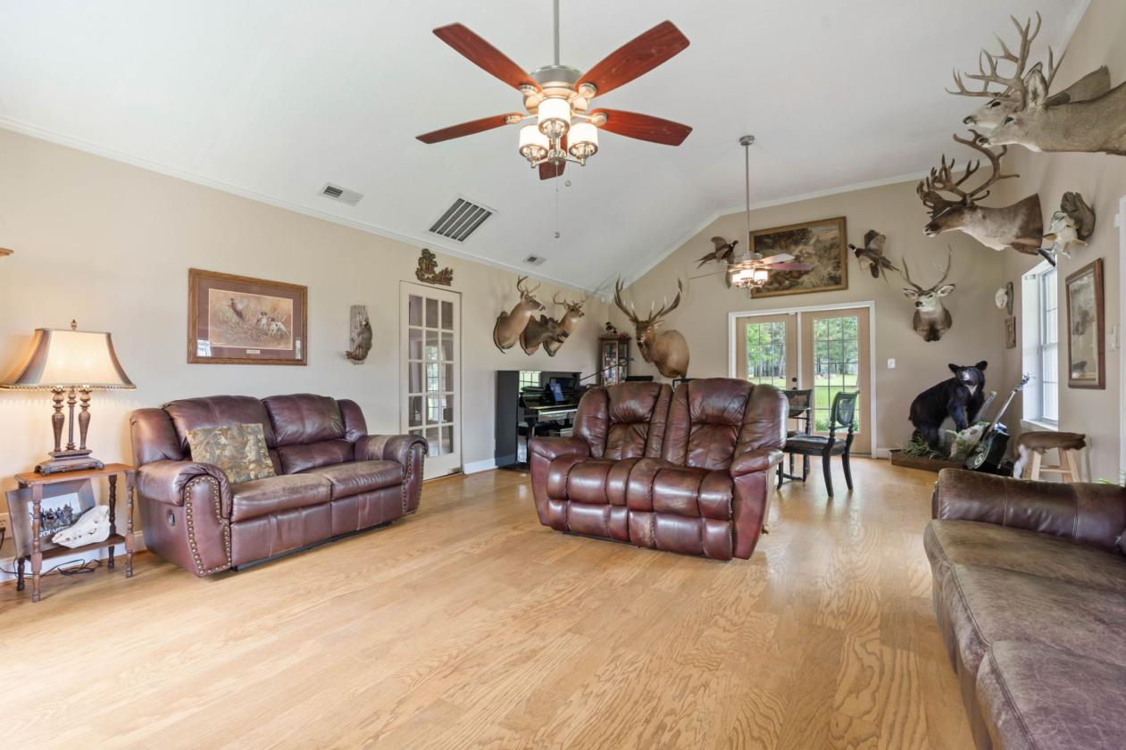14 Acre Horse Farm! 1 Level Home - photo 13