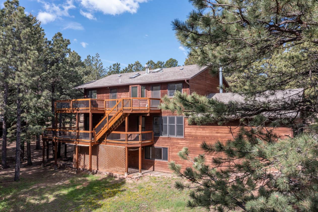 Horse Property for sale.