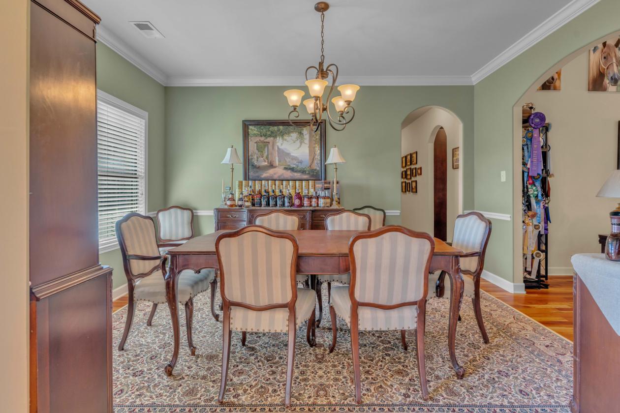 Triple E Ranch | 34.5 Acre Equestrian Estate - photo 9
