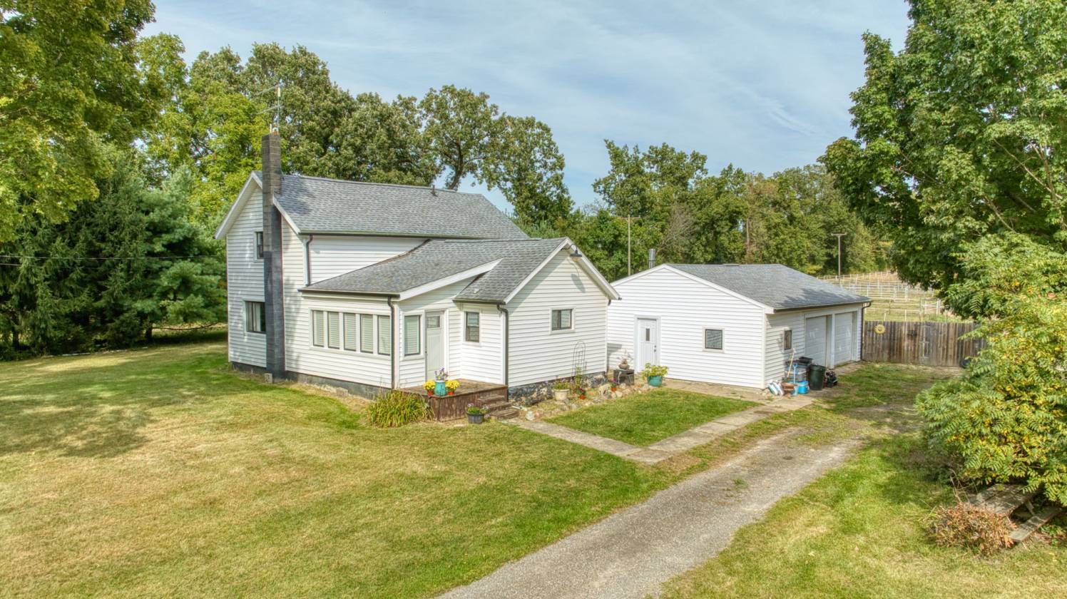 Horse Property for sale.