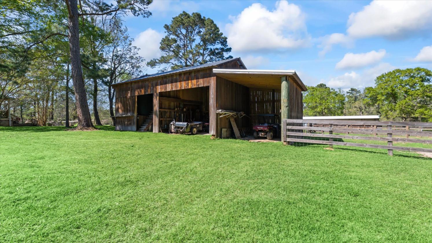 34 Acre Horse Estate with newly renovated home - photo 28