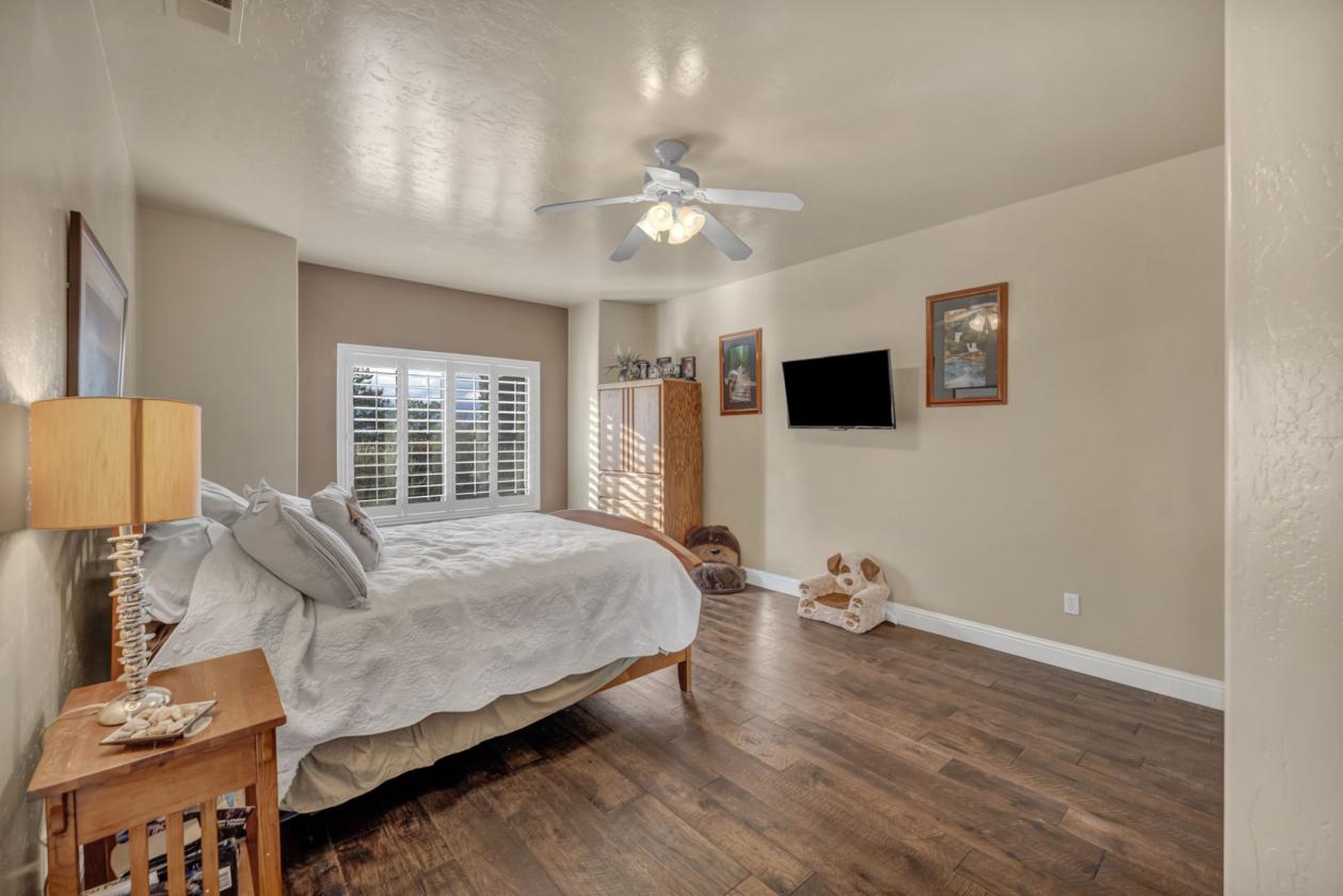 Privacy, Space, and Sierra Mountain Views - photo 27
