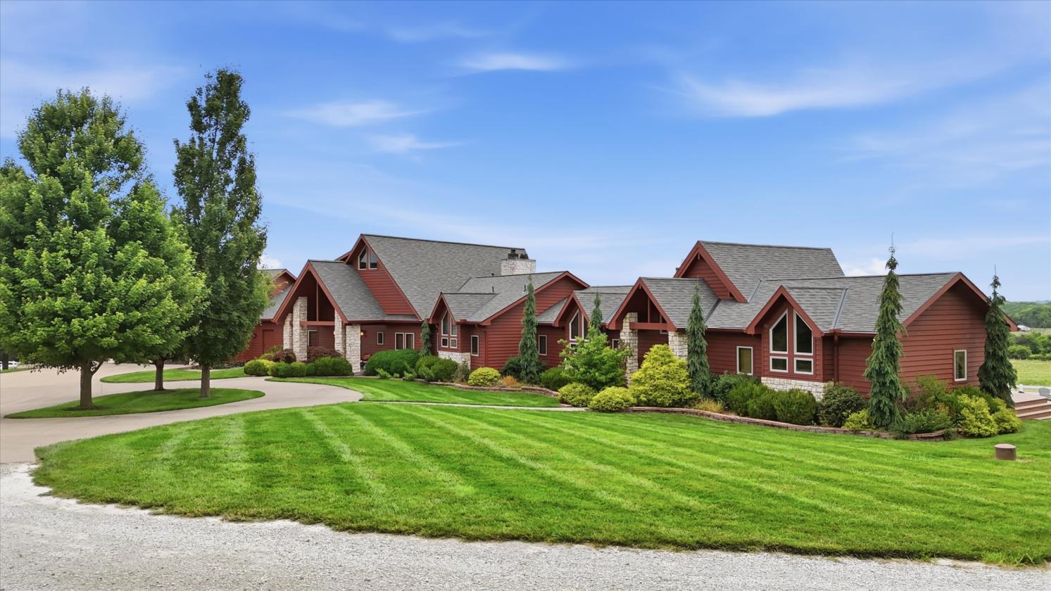 Luxury Equestrian Estate on 125 Acres - photo 5
